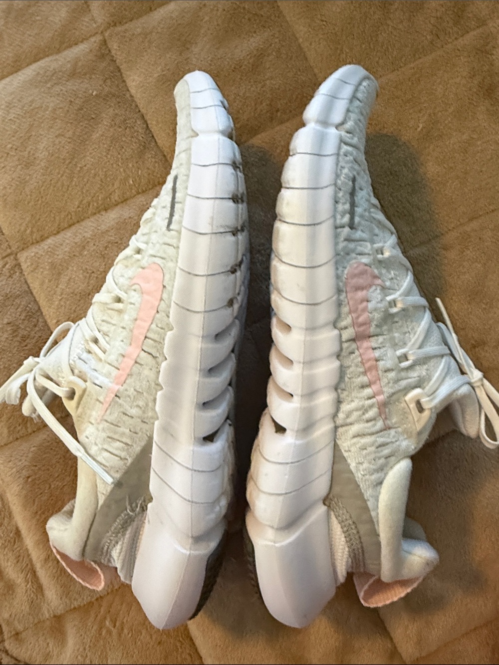 Nike Free RN 5.0 Women's White Knit Sneakers with Subtle Pink Accents - Picture 4 of 12